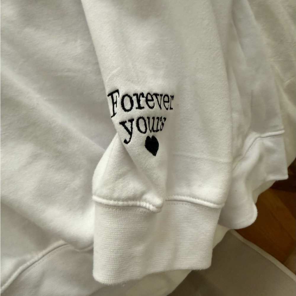 White Sweatshirt with Black Script - image 8